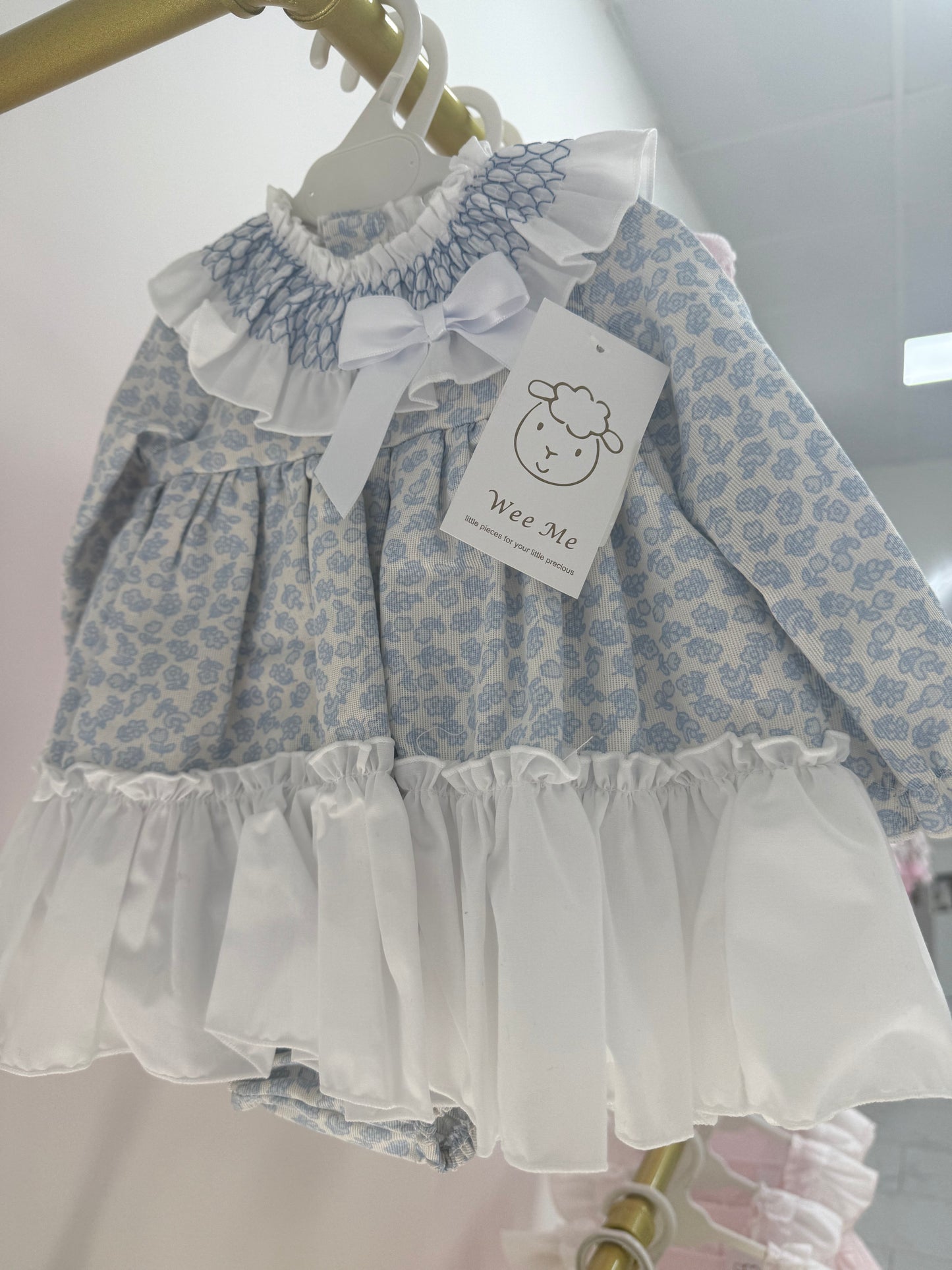 Weemee puff ball floral blue