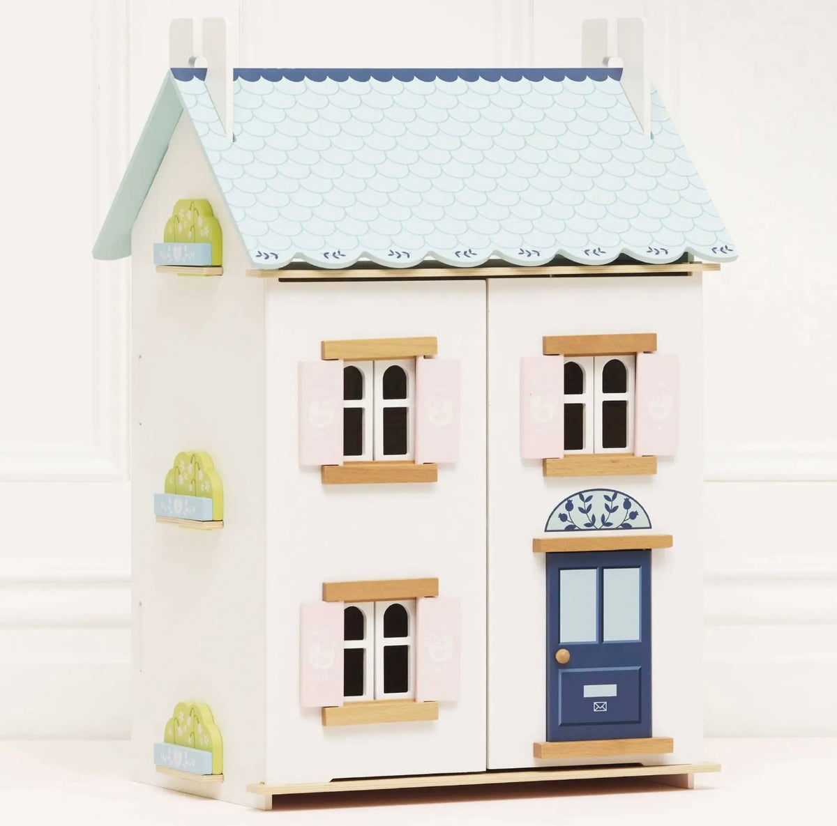 Bluebelle wooden dolls house