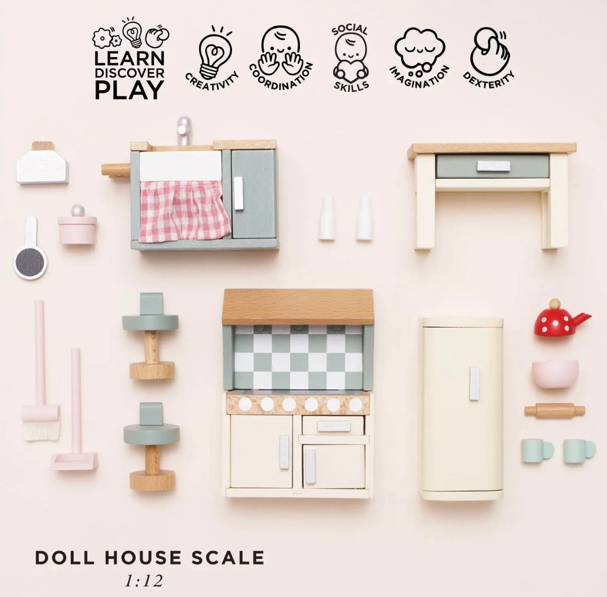 Kitchen dolls house accessories